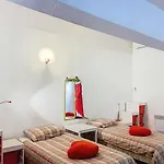 T4 Lumineux Proche Du Port Et Du Théâtre Apartamento