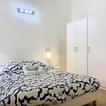 Apartamento T4 Lumineux Proche Du Port Et Du Théâtre *