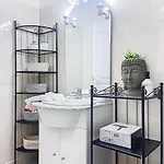 Apartamento T4 Lumineux Proche Du Port Et Du Théâtre *