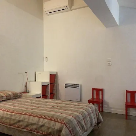 Apartamento T4 Lumineux Proche Du Port Et Du Théâtre Condom