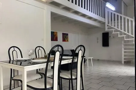 T4 Lumineux Proche Du Port Et Du Théâtre